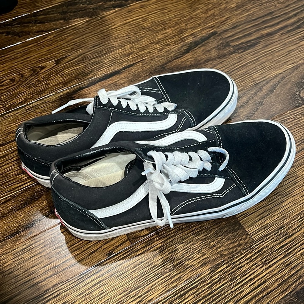 Black old skool vans